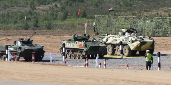 ZBD03步兵戰車(chē)亮相“空降排”，92A輪式裝甲車(chē)再戰“晴空”